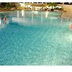 Sunny View Hotell 3*