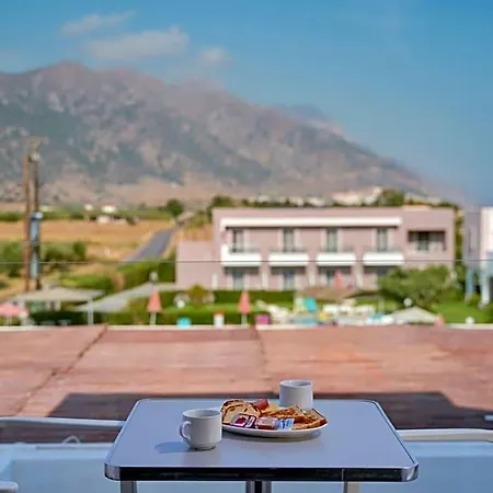 Hotel Sunny View 3*